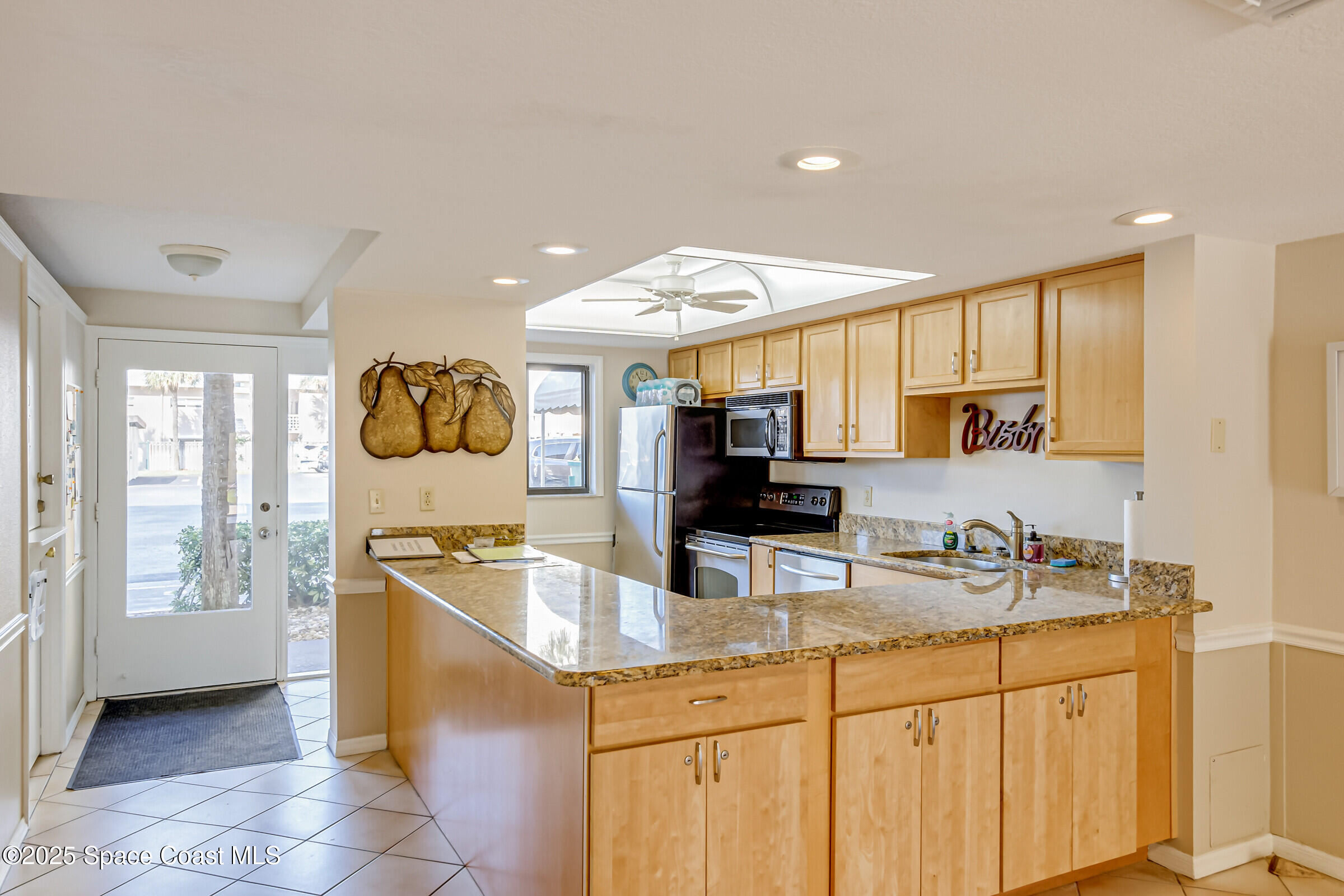 3060 North Atlantic Ave Corner, Unit 301 Cocoa Beach, FL 32931 - Photo 35 of 60 Clubhouse