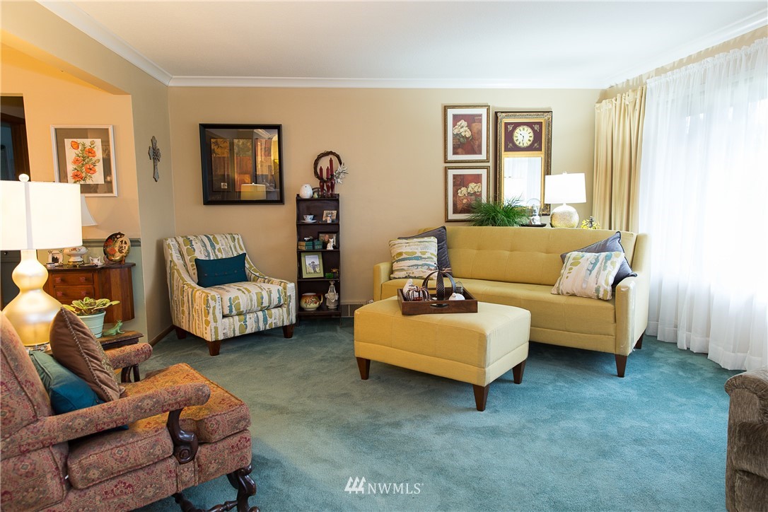 1419 18th Street Everett, WA 98201 - Photo 5 of 21 a living room with furniture and a potted plant