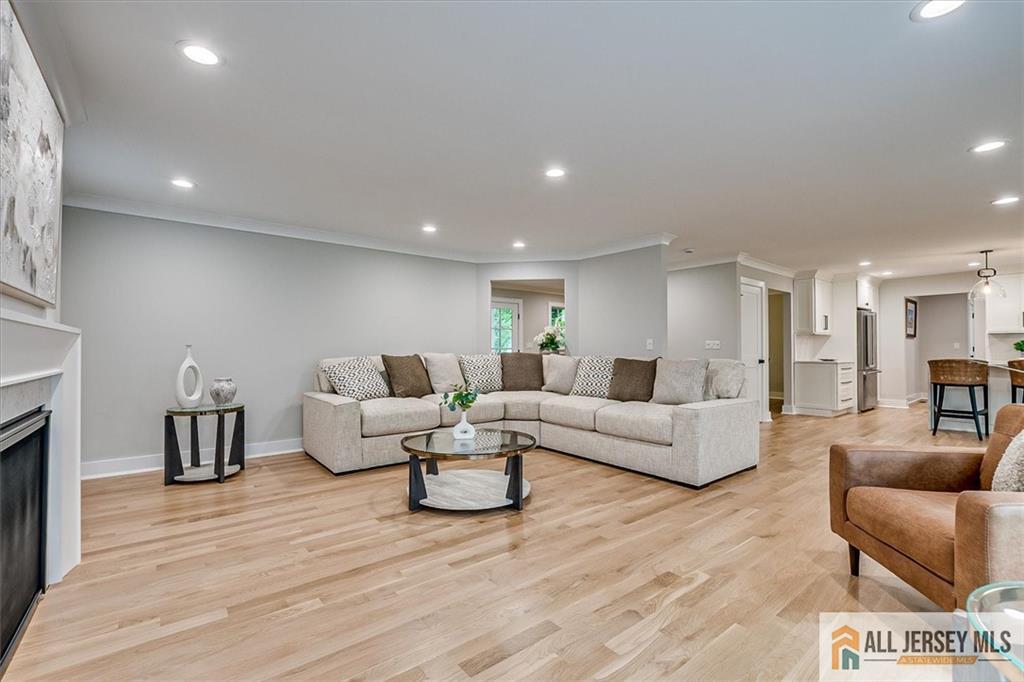 569 Riverside Drive Princeton, NJ 08540 - Photo 9 of 61