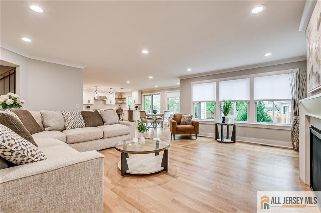 569 Riverside Drive Princeton, NJ 08540 - Photo 10 of 61