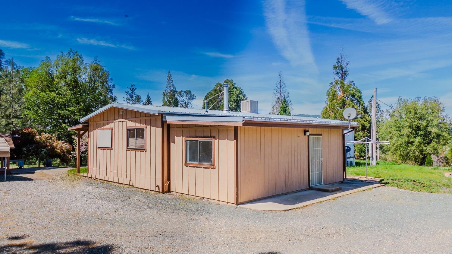 9401 Thomas Way Oregon House, CA 95962 - Photo 3 of 48