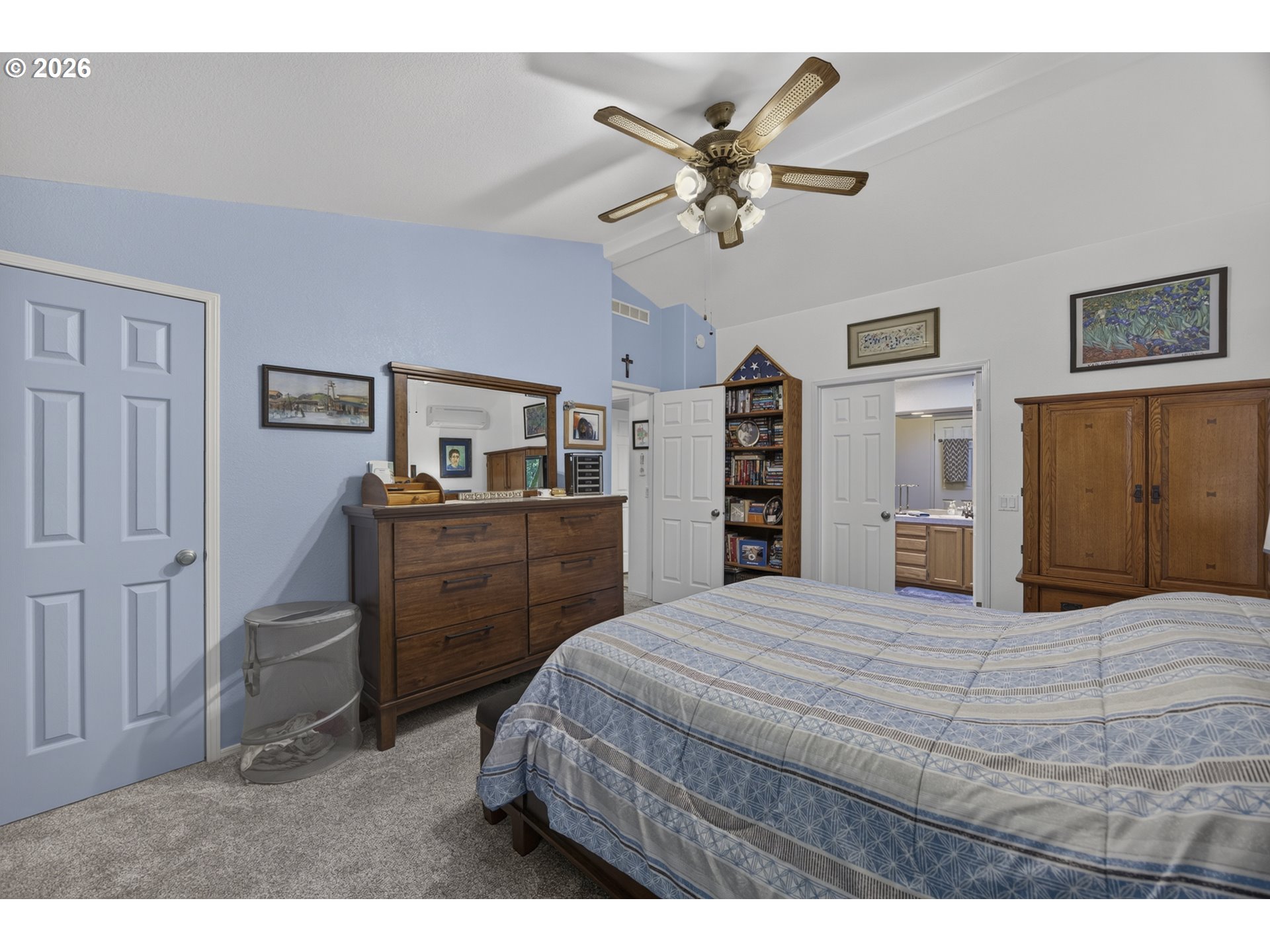12290 Highway 126 Mapleton, OR 97453 - Photo 15 of 43 Bedroom, Owner's Suite