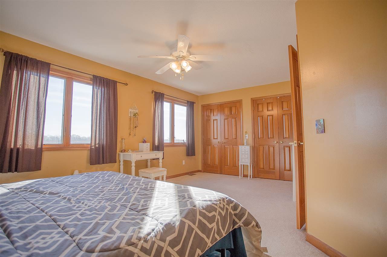 17210 Lochner Road Spencerville, IN 46788 - Photo 23 of 36