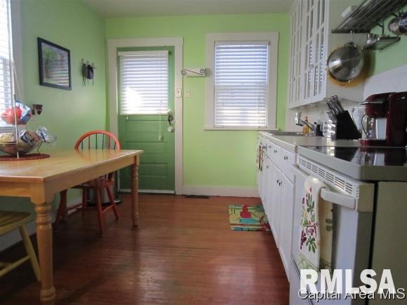 2335 South 7th Street Springfield, IL 62703 - Photo 4 of 22