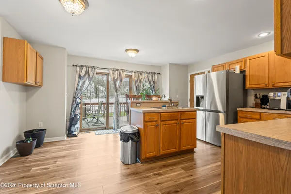 $484,900 | 213 Raymond Drive, Jermyn, PA 18433