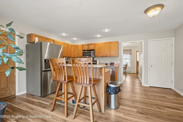 $484,900 | 213 Raymond Drive, Jermyn, PA 18433