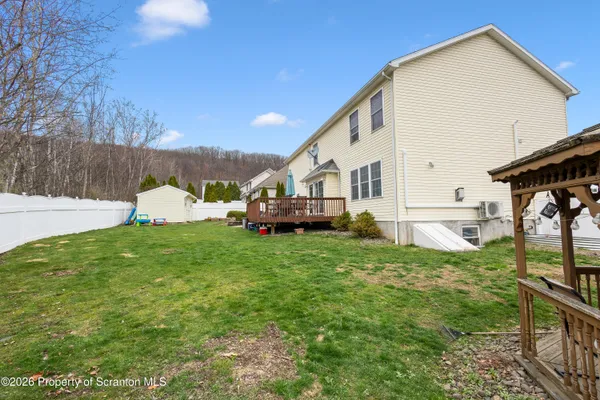 $484,900 | 213 Raymond Drive, Jermyn, PA 18433