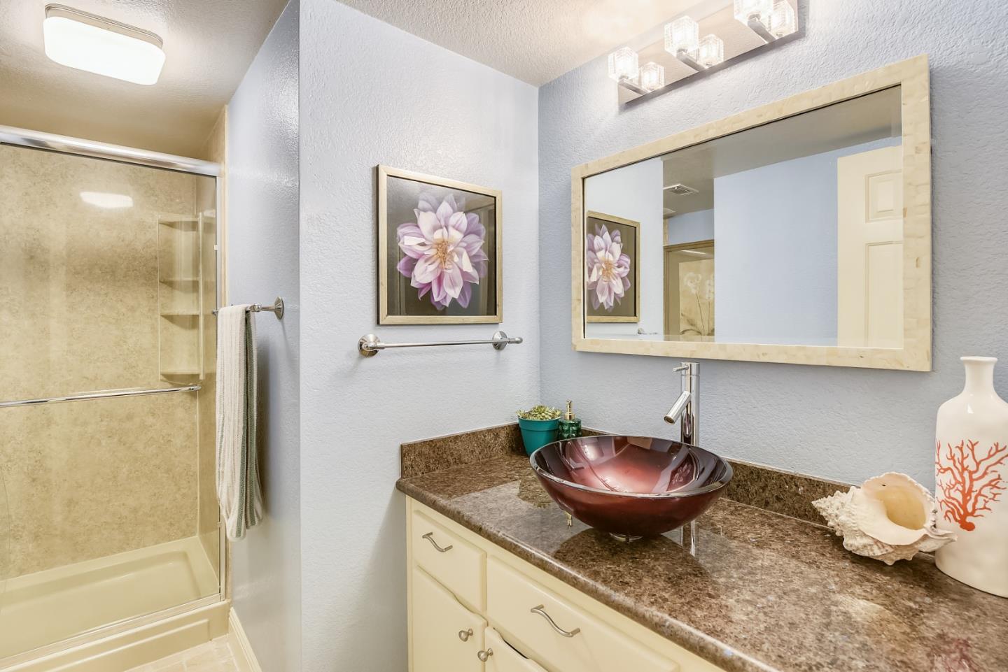 1046 Rudder Lane Foster City, CA 94404 - Photo 15 of 30 Gallery Image 15