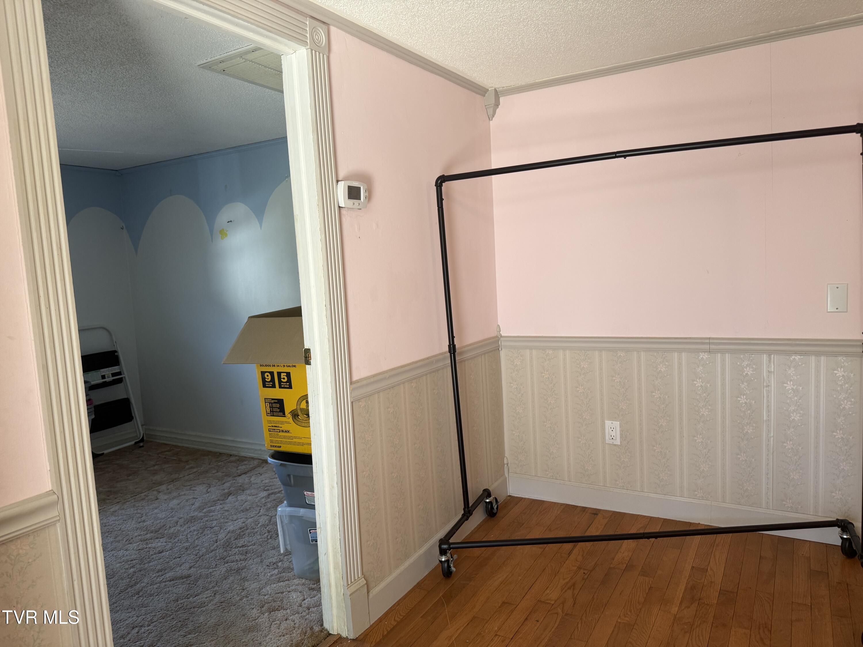 664 Currin Valley Road Marion, VA 24354 - Photo 13 of 44 IMG_3072