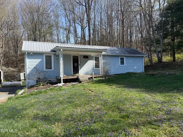$130,000 | 664 Currin Valley Road, Marion, VA 24354