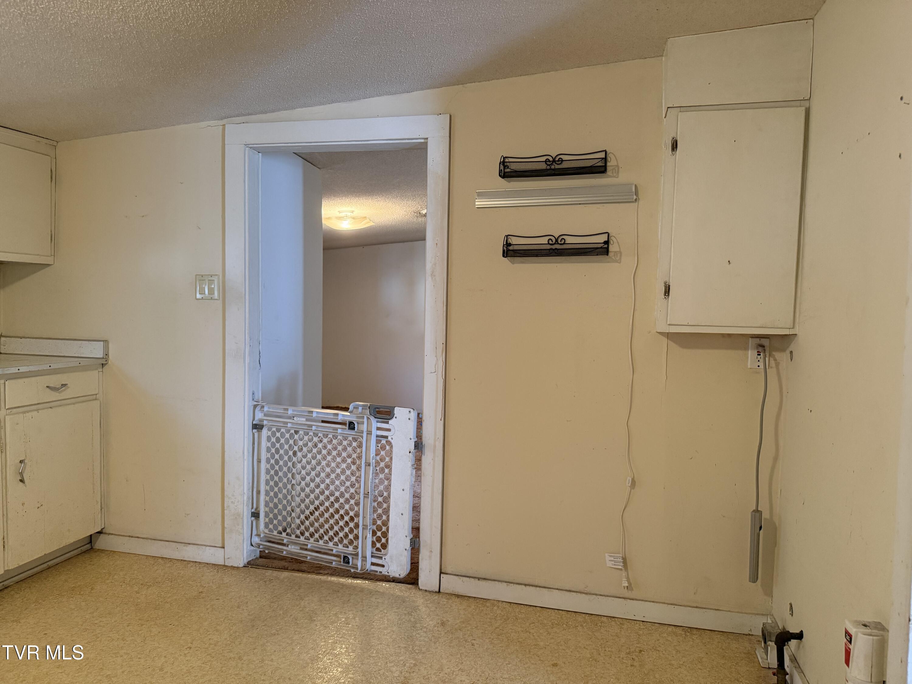 664 Currin Valley Road Marion, VA 24354 - Photo 25 of 44 IMG_3084