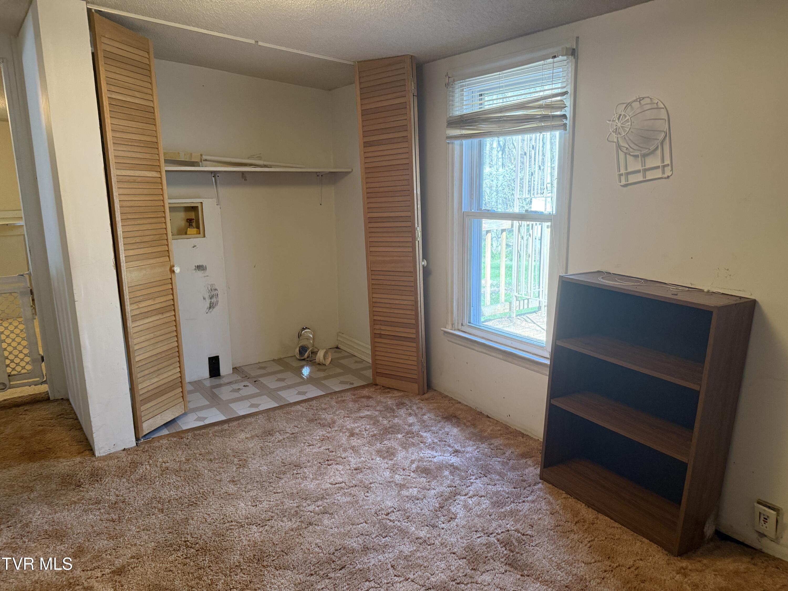 664 Currin Valley Road Marion, VA 24354 - Photo 30 of 44 IMG_3089