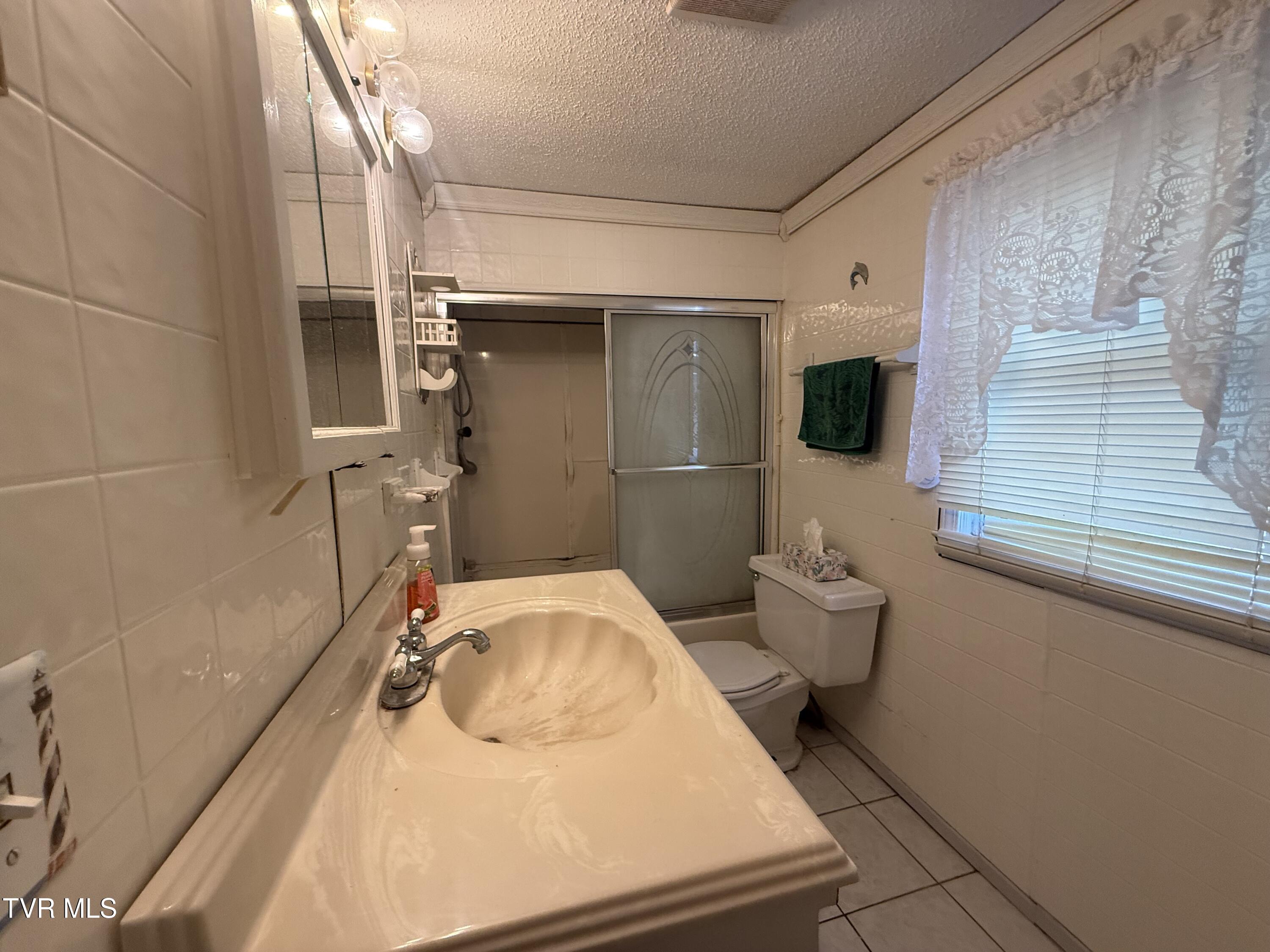 664 Currin Valley Road Marion, VA 24354 - Photo 32 of 44 IMG_3091