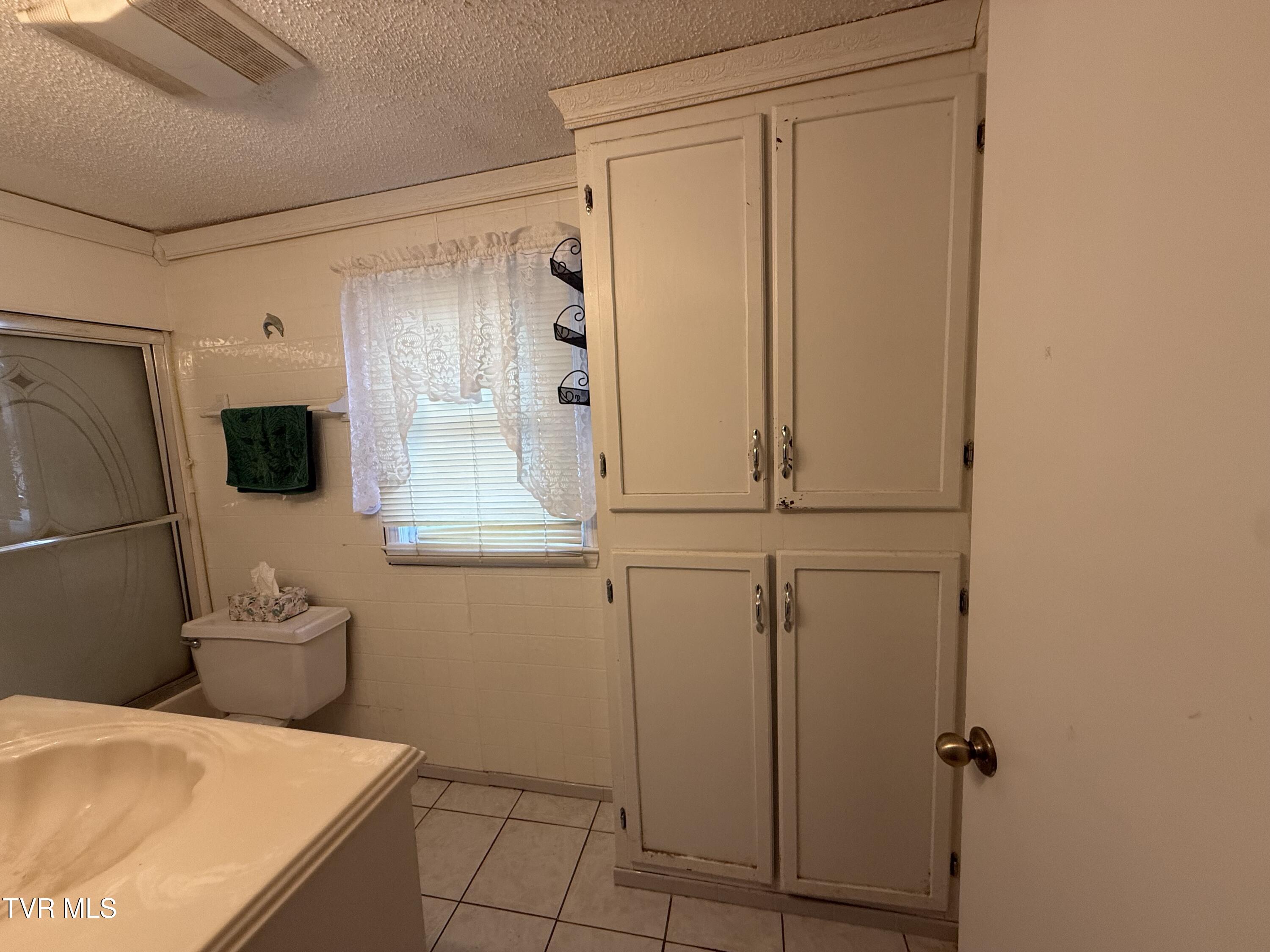 664 Currin Valley Road Marion, VA 24354 - Photo 34 of 44 IMG_3093