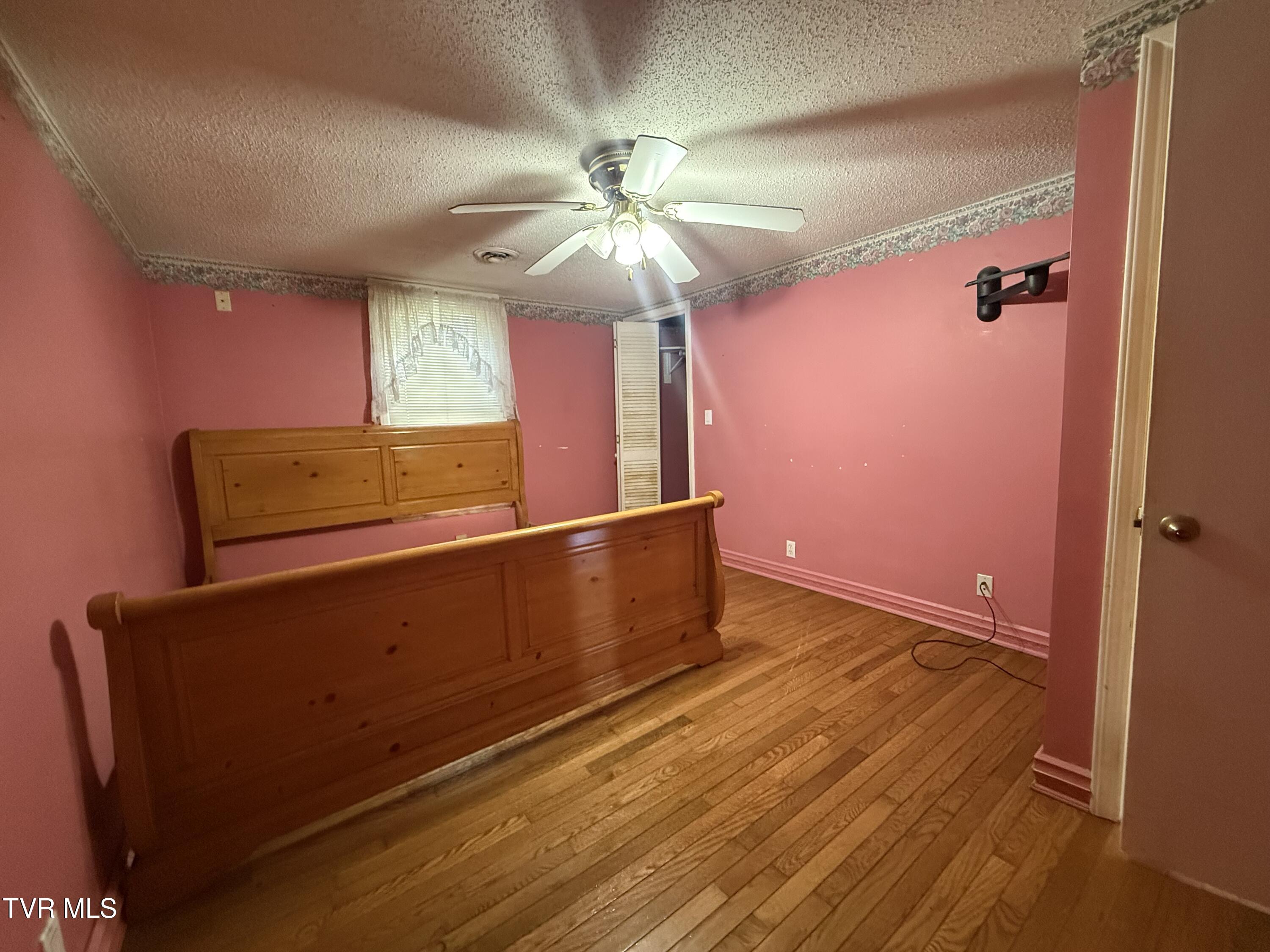 664 Currin Valley Road Marion, VA 24354 - Photo 37 of 44 IMG_3096