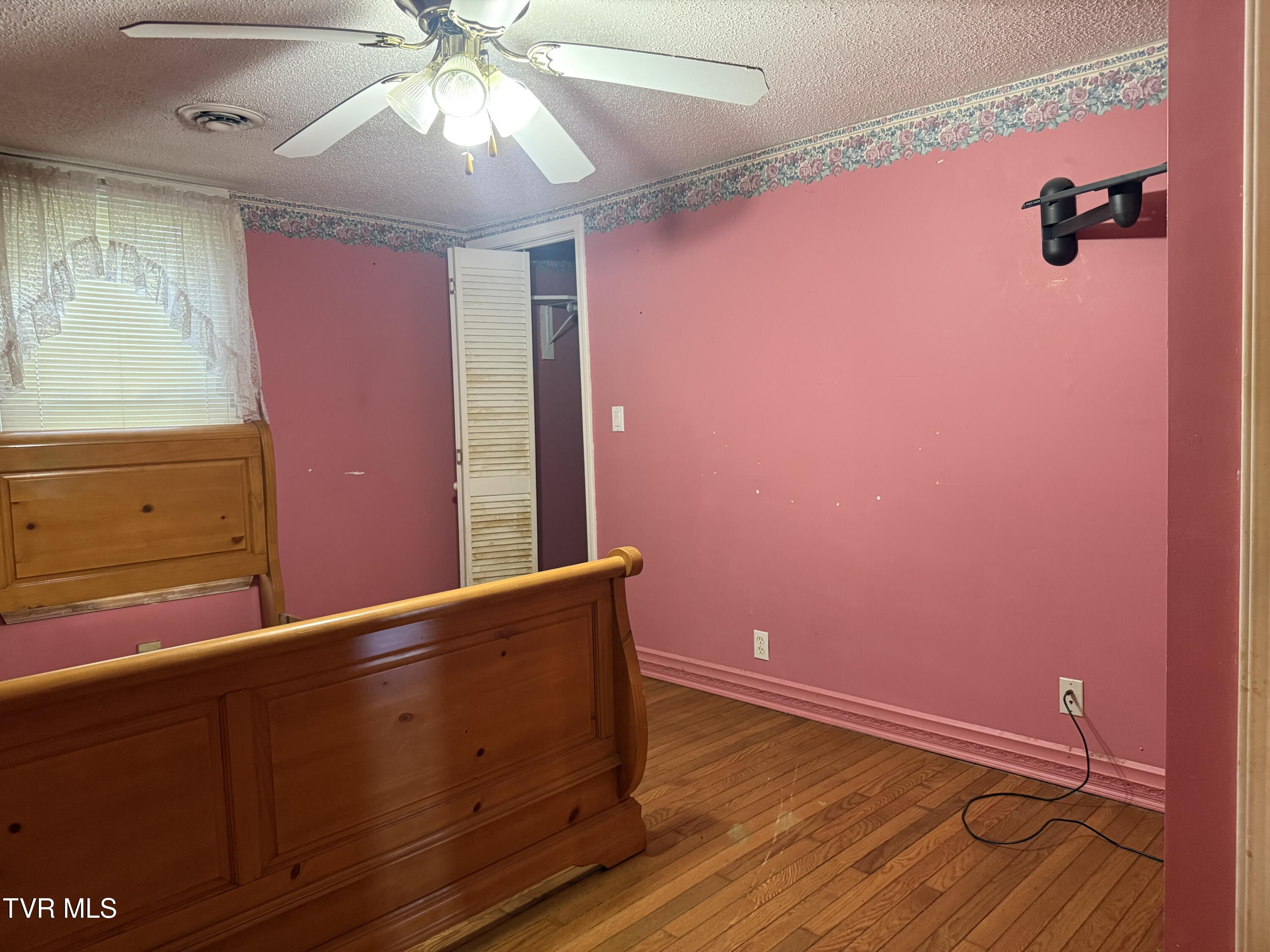 664 Currin Valley Road Marion, VA 24354 - Photo 39 of 44 IMG_3098