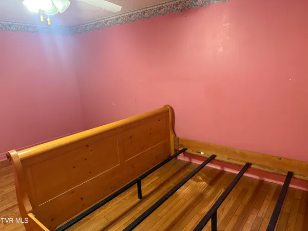 $130,000 | 664 Currin Valley Road, Marion, VA 24354