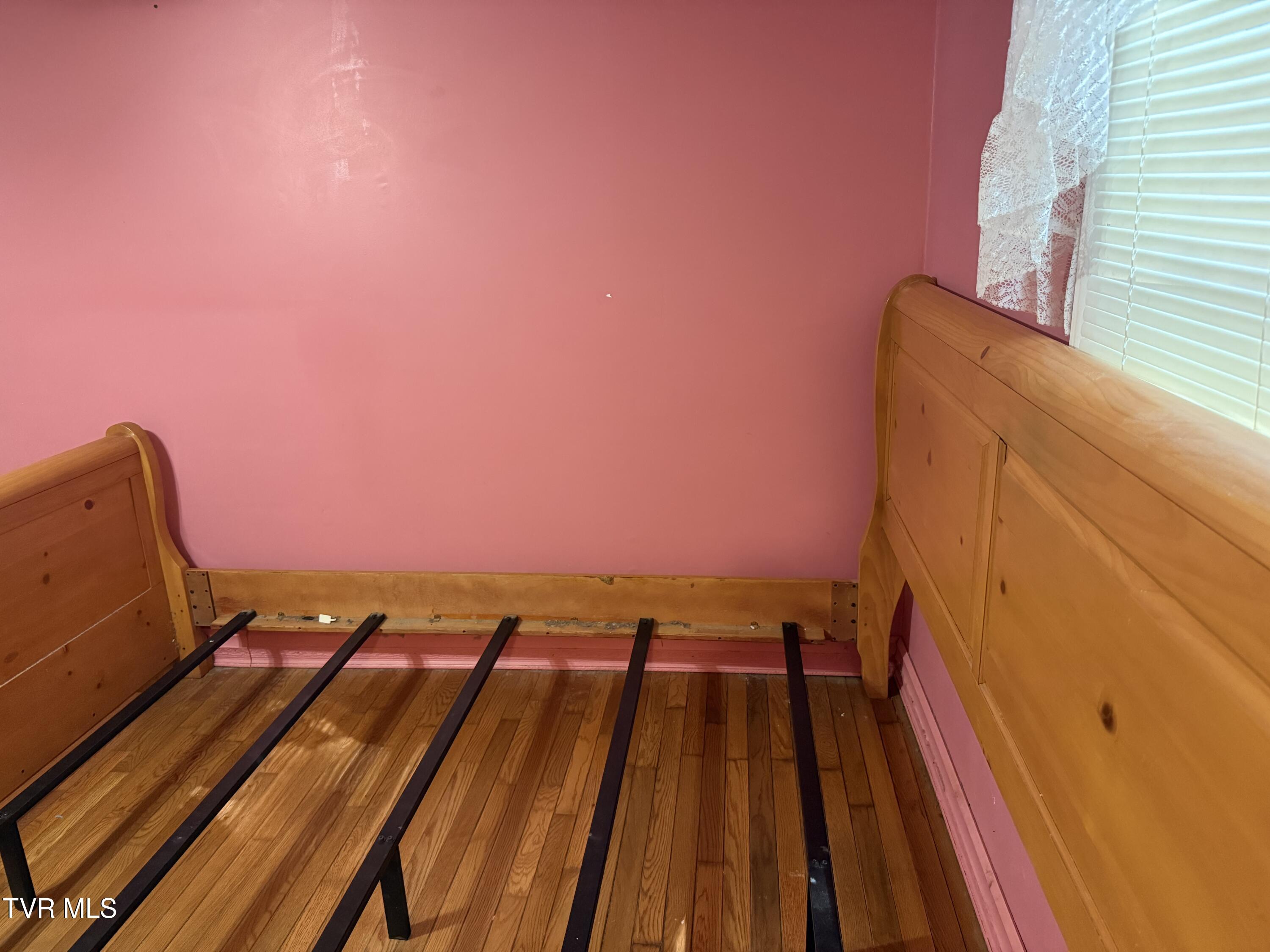 664 Currin Valley Road Marion, VA 24354 - Photo 44 of 44 IMG_3104