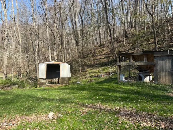 $130,000 | 664 Currin Valley Road, Marion, VA 24354