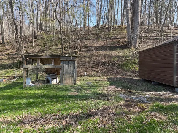 $130,000 | 664 Currin Valley Road, Marion, VA 24354