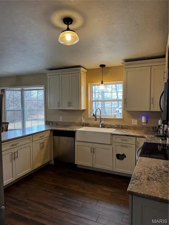 $625,000 | 7 Denzel Drive, Greenville, IL 62246