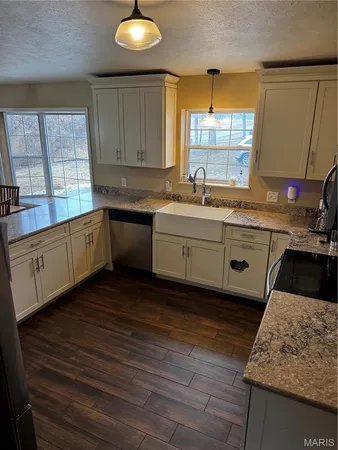 $625,000 | 7 Denzel Drive, Greenville, IL 62246