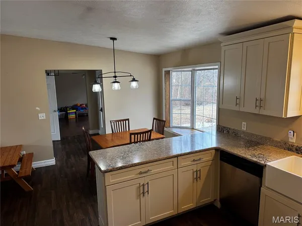 $625,000 | 7 Denzel Drive, Greenville, IL 62246