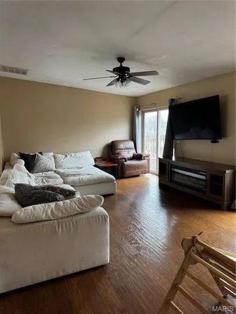 $625,000 | 7 Denzel Drive, Greenville, IL 62246