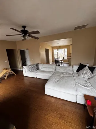 $625,000 | 7 Denzel Drive, Greenville, IL 62246