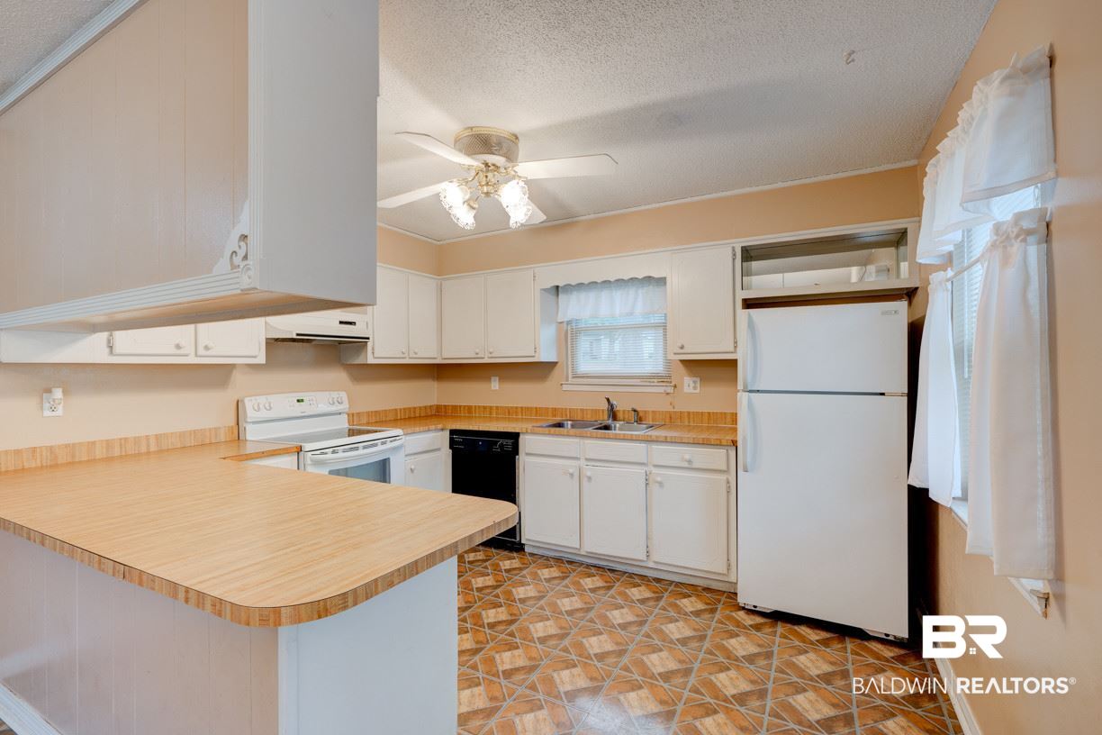 2938 Cottage Knoll Drive Mobile, AL 36695 - Photo 13 of 25