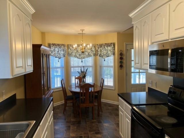 135 Travis Hill Road Moncks Corner, SC 29461 - Photo 9 of 29 Smooth Top Stove