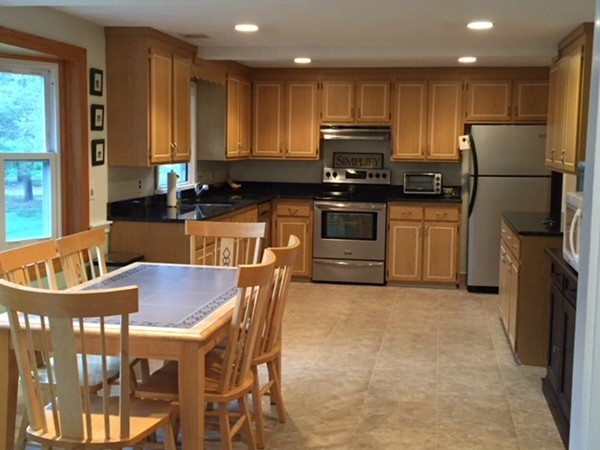 132 New Estate Road Littleton, MA 01460 - Photo 3 of 11
