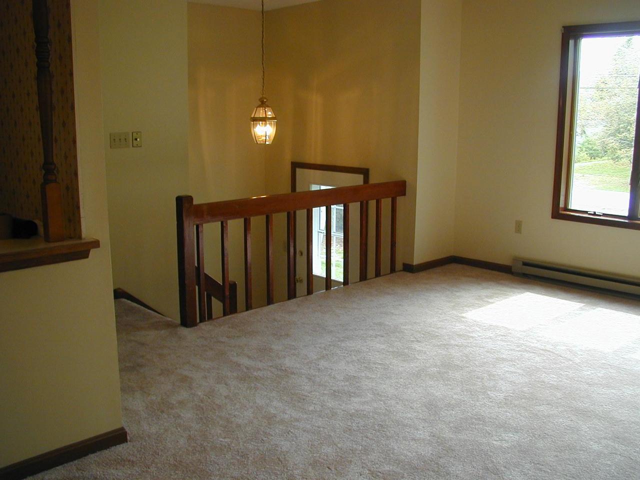 1617 Legion Road Gilbert, PA 18331 - Photo 4 of 13 Living Room