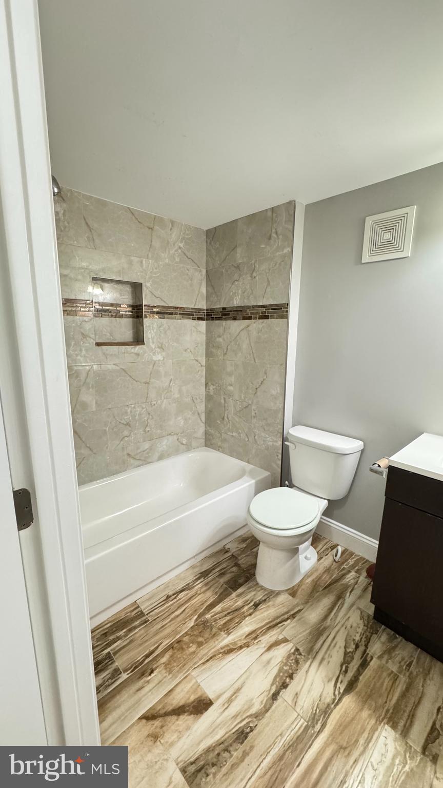 2705 East Biddle Street Baltimore, MD 21213 - Photo 11 of 12