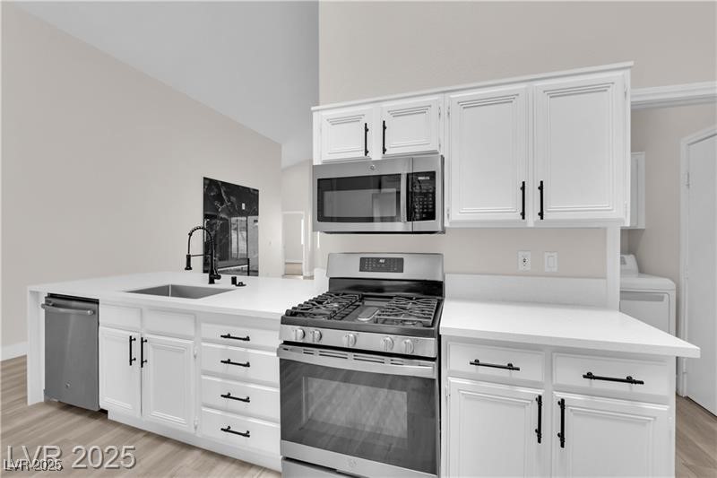 632 Hitchen Post Drive Henderson, NV 89011 - Photo 4 of 28