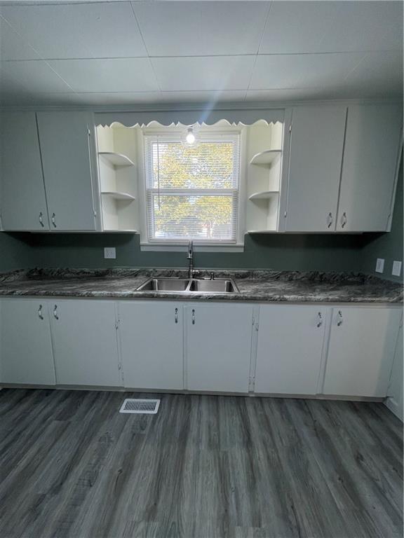 2901 Stevens Avenue Parsons, KS 67357 - Photo 8 of 31