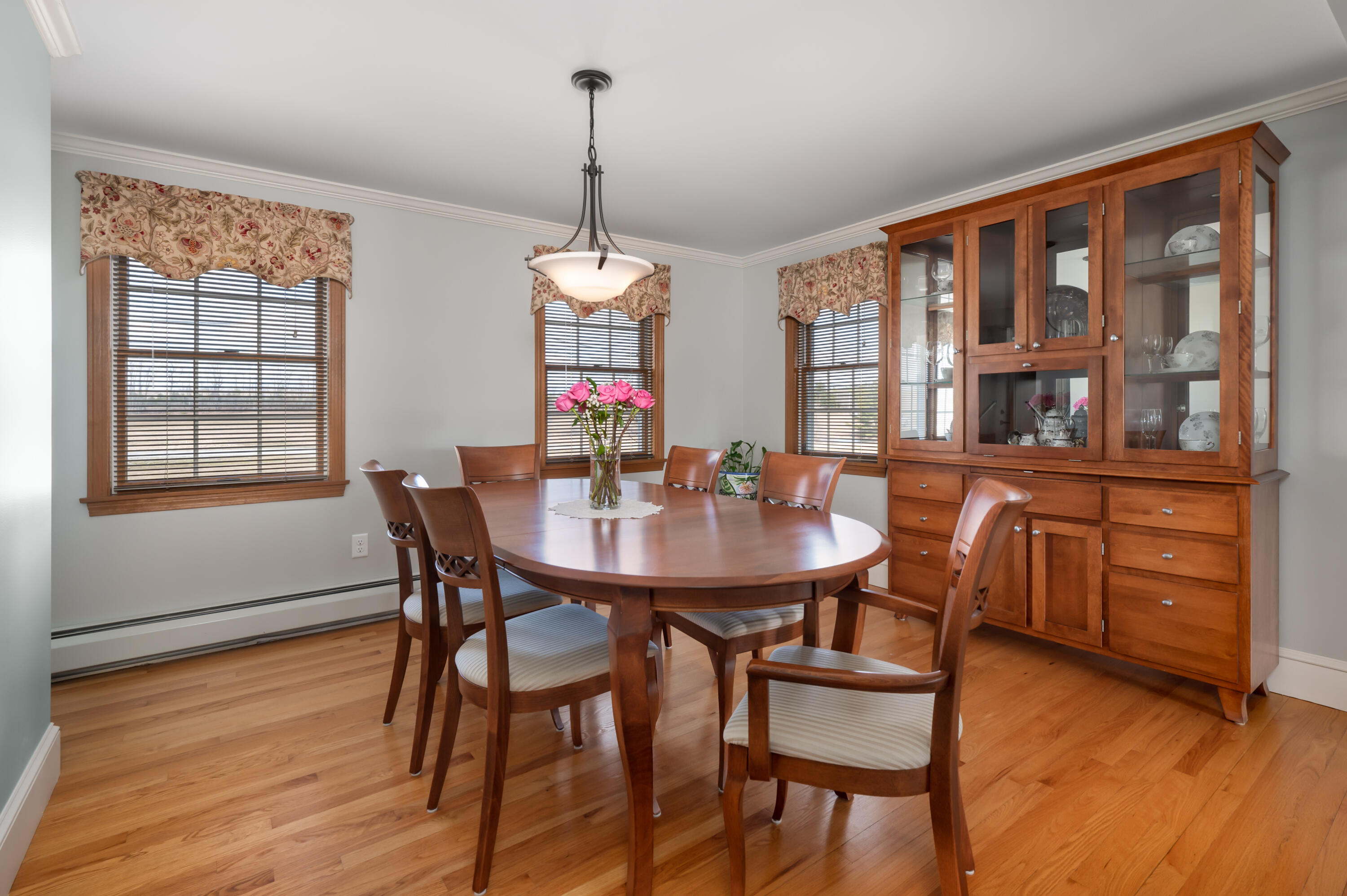 69 Smith Road Biddeford, ME 04005 - Photo 9 of 39 Dining Room
