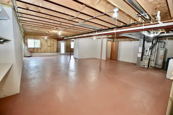 $275,000 | 3312 Twisted Oak Court, Unit 3312, McHenry, IL 60051