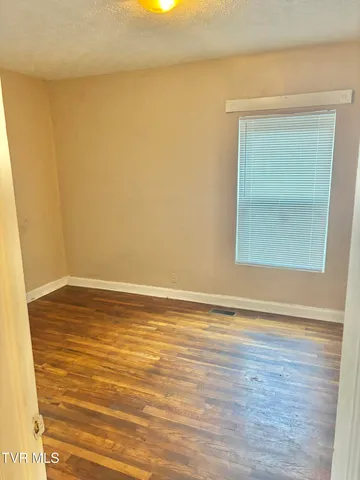 $800 | 1725 Jefferson Avenue, Unit 3, Kingsport, TN 37664