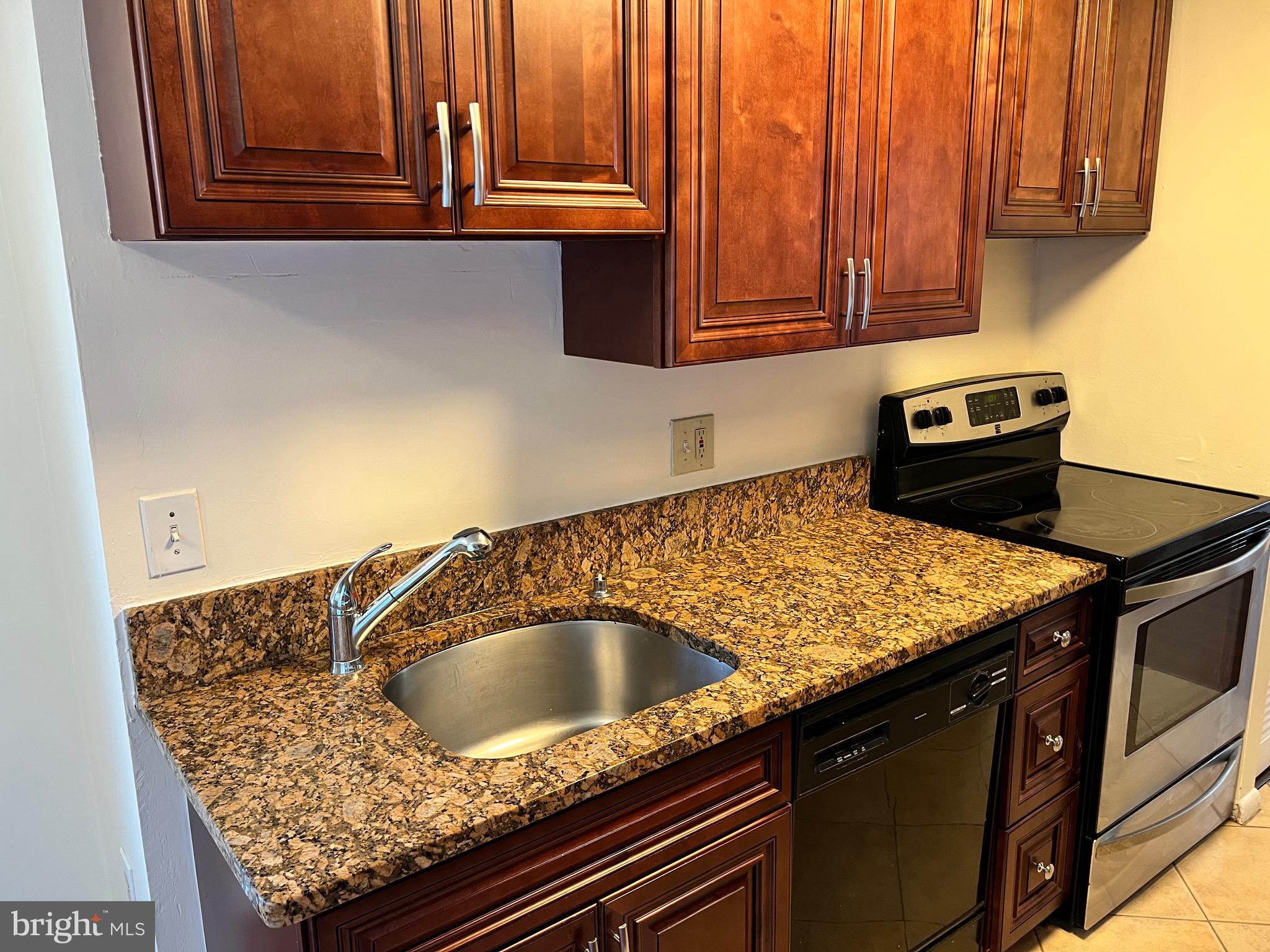 7927 Mandan Road, Unit 301 Greenbelt, MD 20770 - Photo 12 of 37