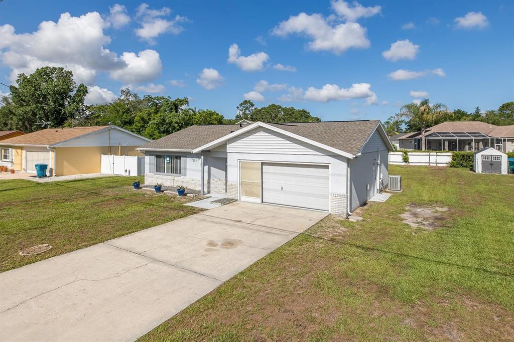 1525 Bishop Road Spring Hill, FL 34608 - Photo 6 of 65
