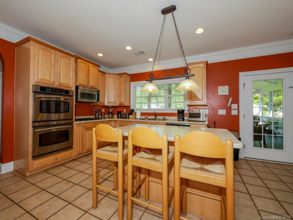 8420 Getalong Road Charlotte, NC 28213 - Photo 9 of 24 Gallery Image 9