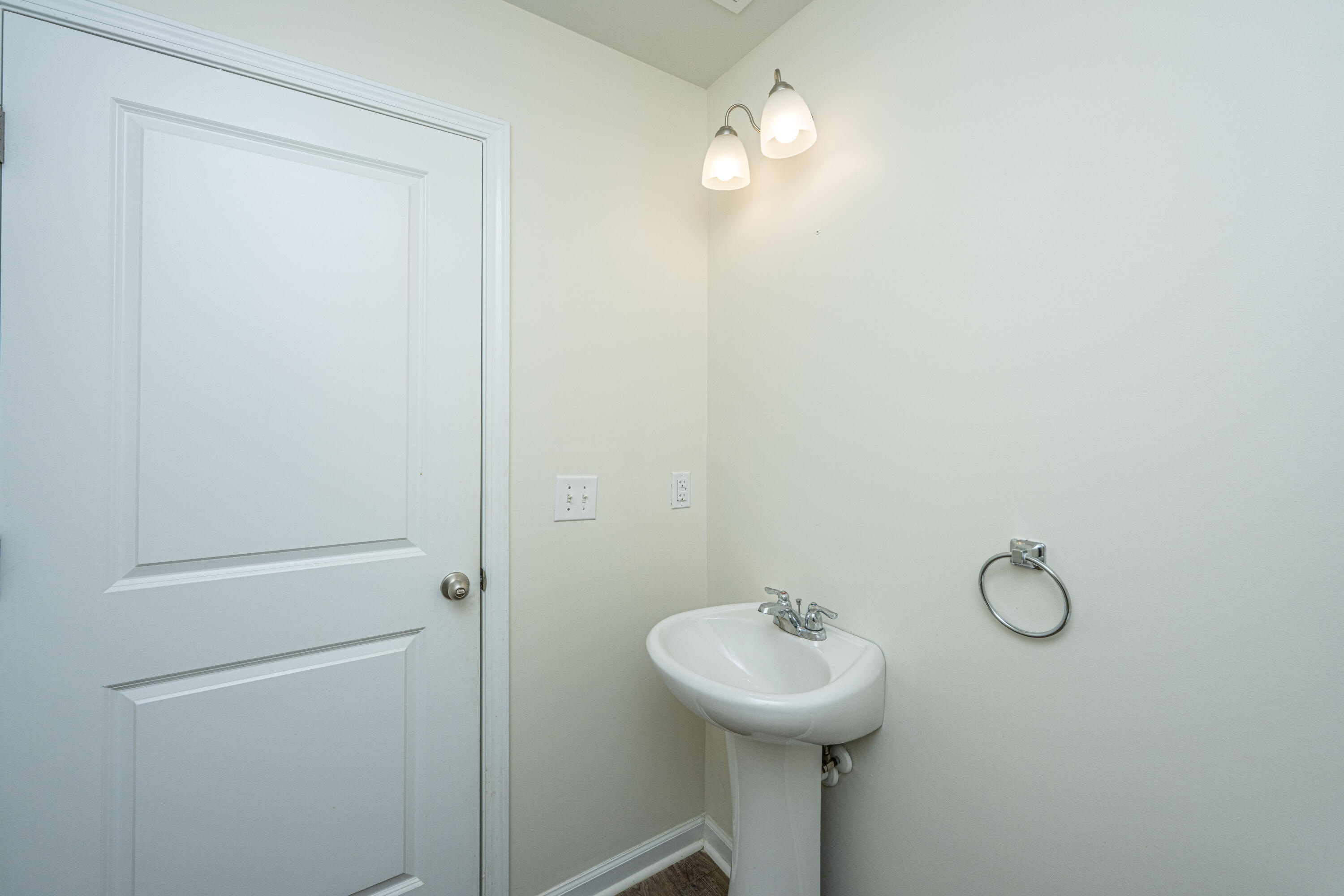 124 Bright Meadow Road Summerville, SC 29483 - Photo 16 of 37 Downstairs Half Bathroom