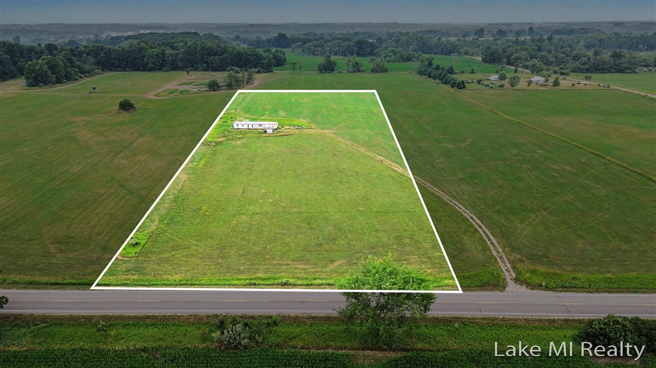 12650 Jefferson Road Morley, MI 49336 - Photo 3 of 14 Gallery Image 3