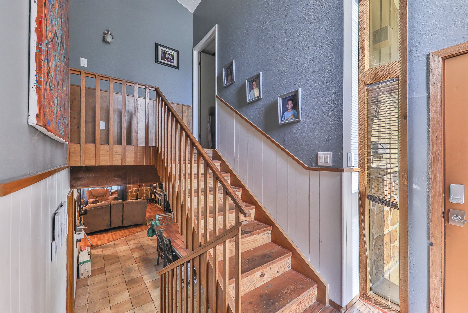 750 Risser Avenue Muskogee, OK 74403 - Photo 10 of 24 Staircase to second floor.