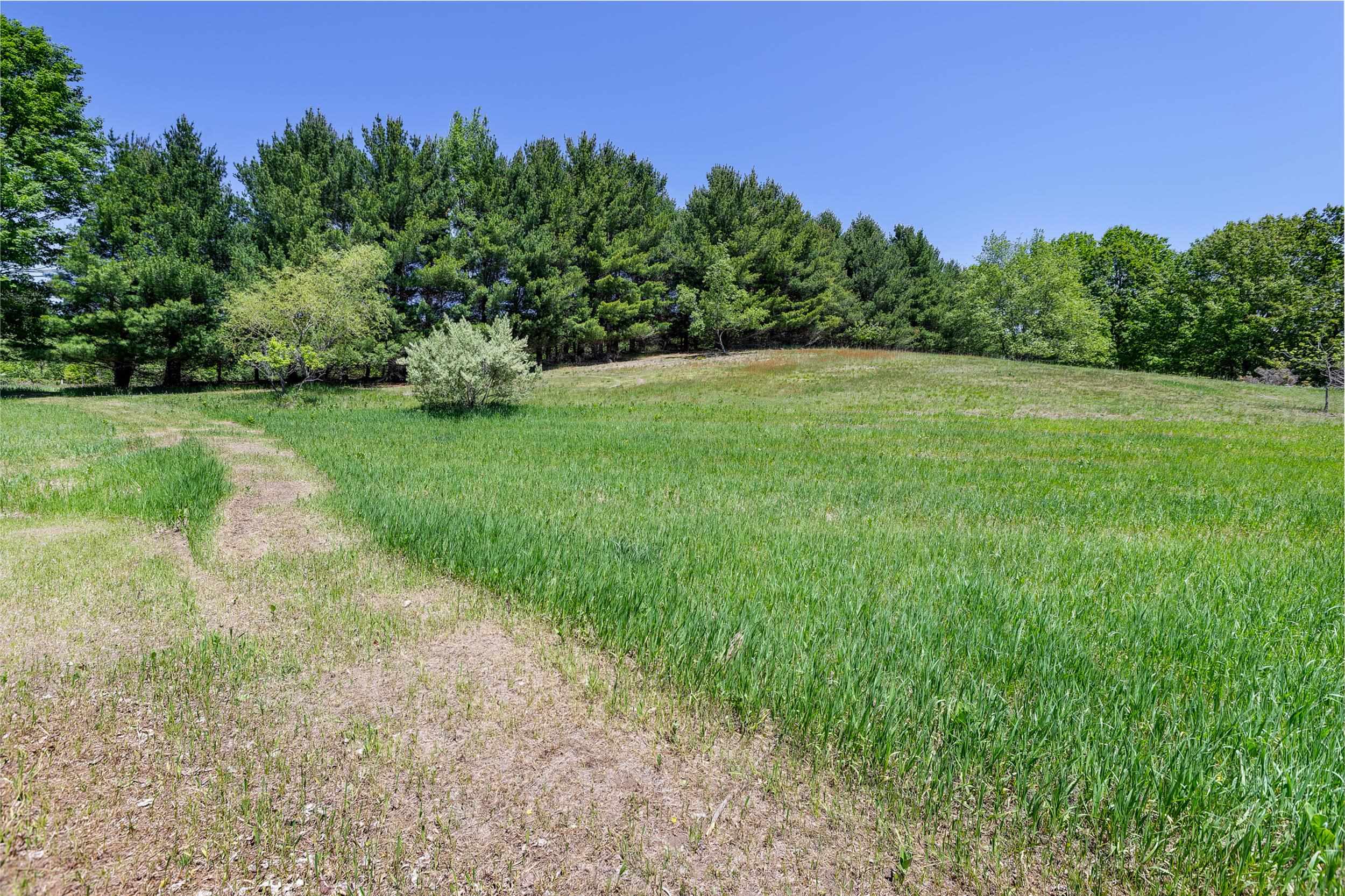 2760 River Road Frankfort, MI 49635 - Photo 23 of 32