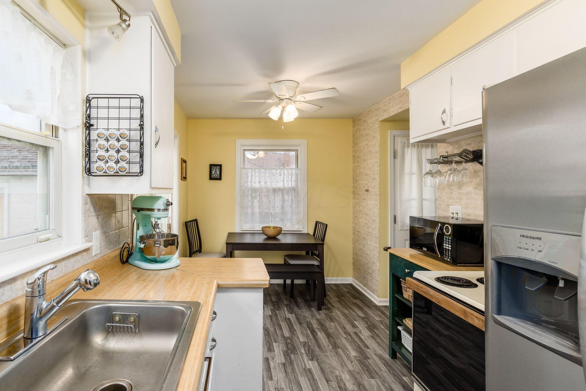 3114 Karl Road Columbus, OH 43224 - Photo 16 of 50 Kitchen