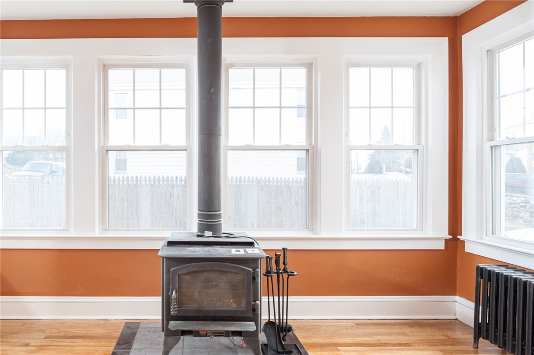 71 Tower Street Westerly, RI 02891 - Photo 20 of 31 Gallery Image 20