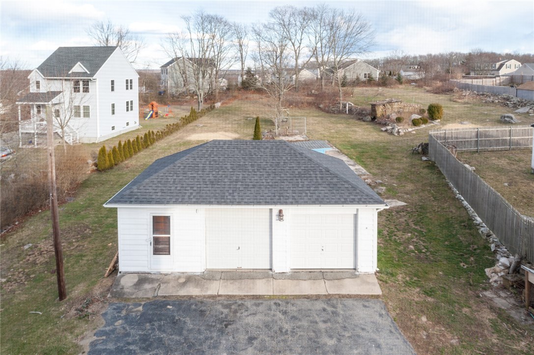 71 Tower Street Westerly, RI 02891 - Photo 8 of 31 Gallery Image 8