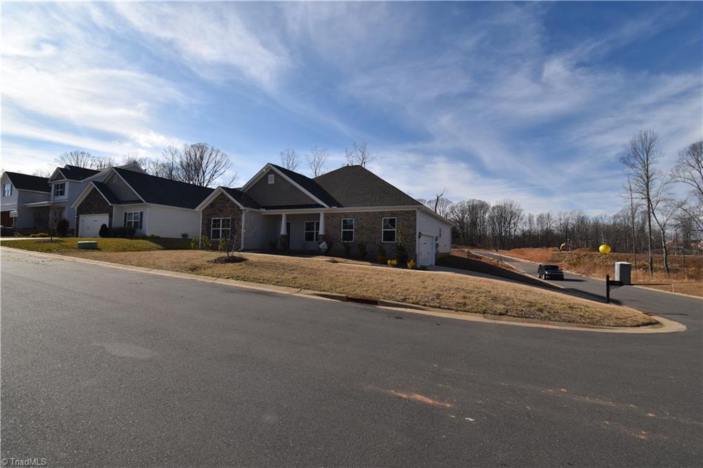 5407 Holbein Gate Road Walkertown, NC 27051 - Photo 3 of 30 Gallery Image 3